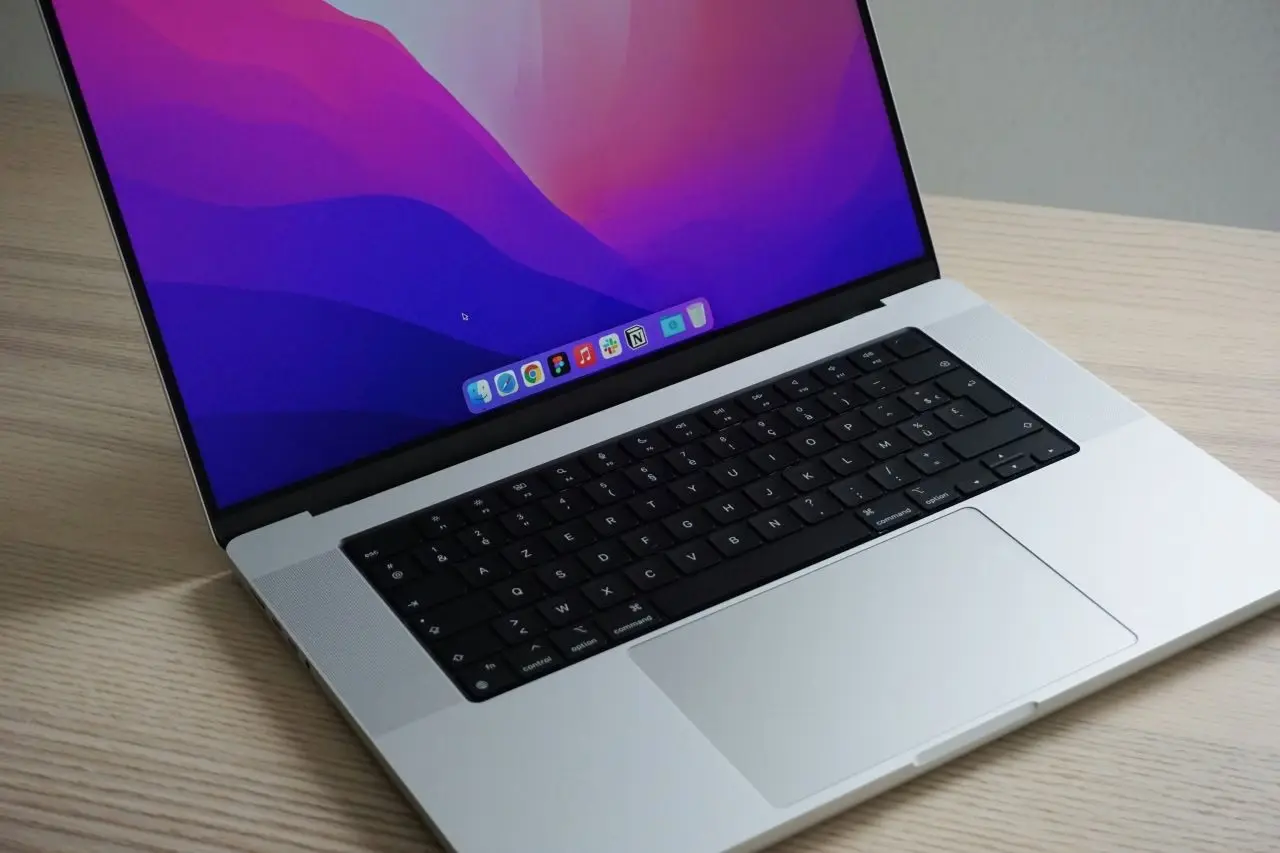 Jakość 16-calowego ekranu